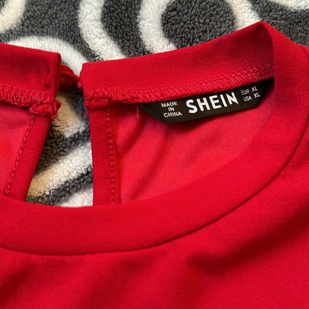 SHEIN Women’s Red Blouse XL - Picture 3 of 8